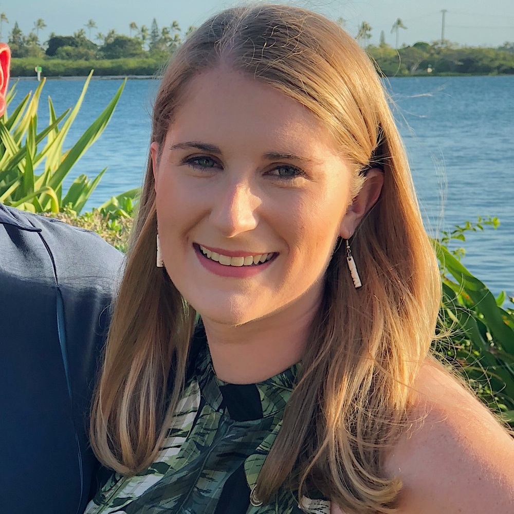Meet your Posher, Laura